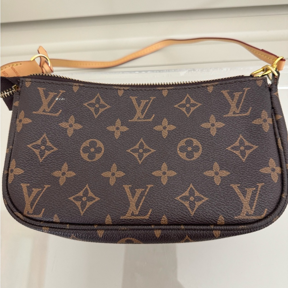 Brown Small Shoulder Bag